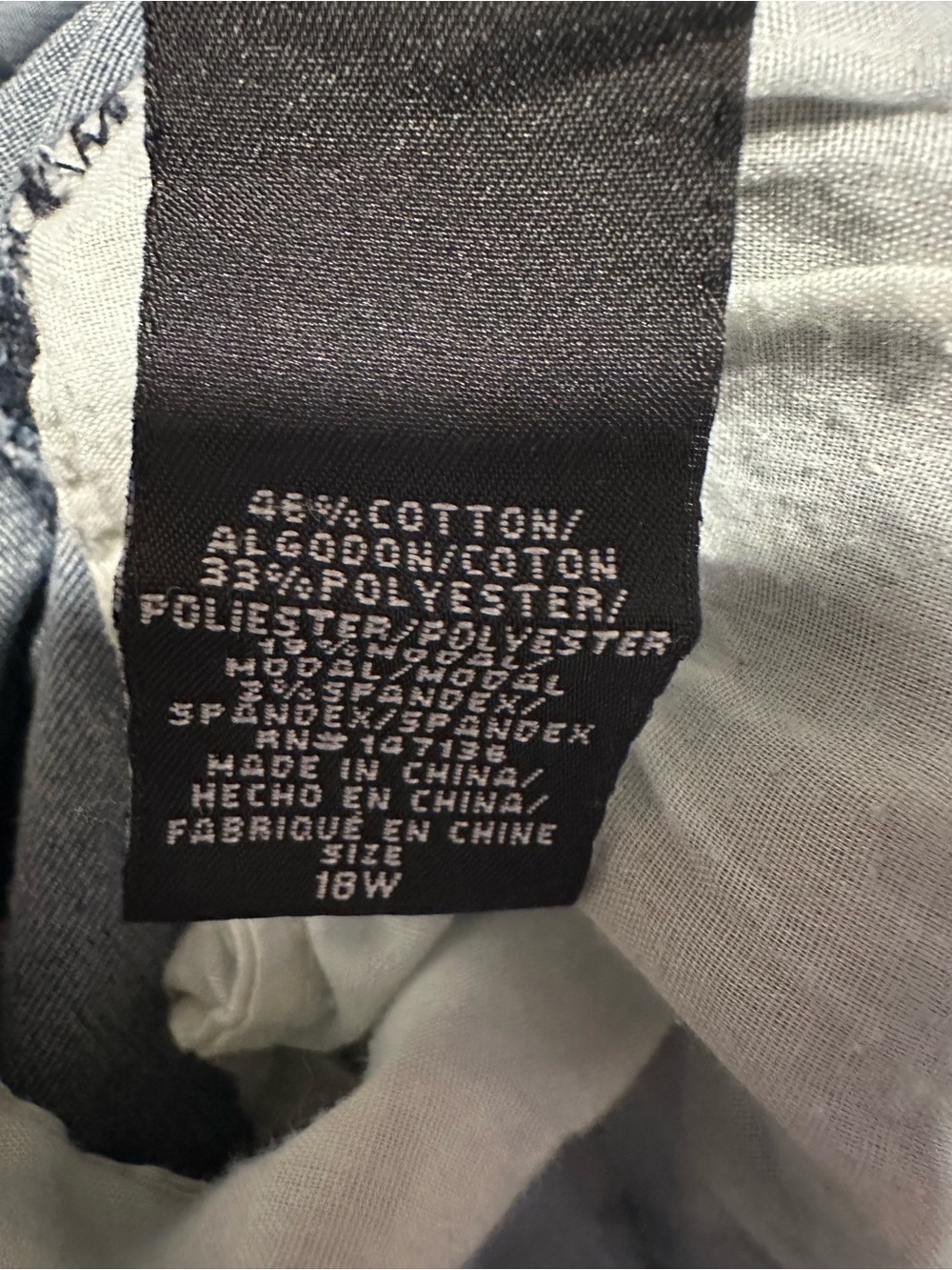 1822 Denim Skinny Jeans in Dark Blue with Light Fading - Picture 4 of 11